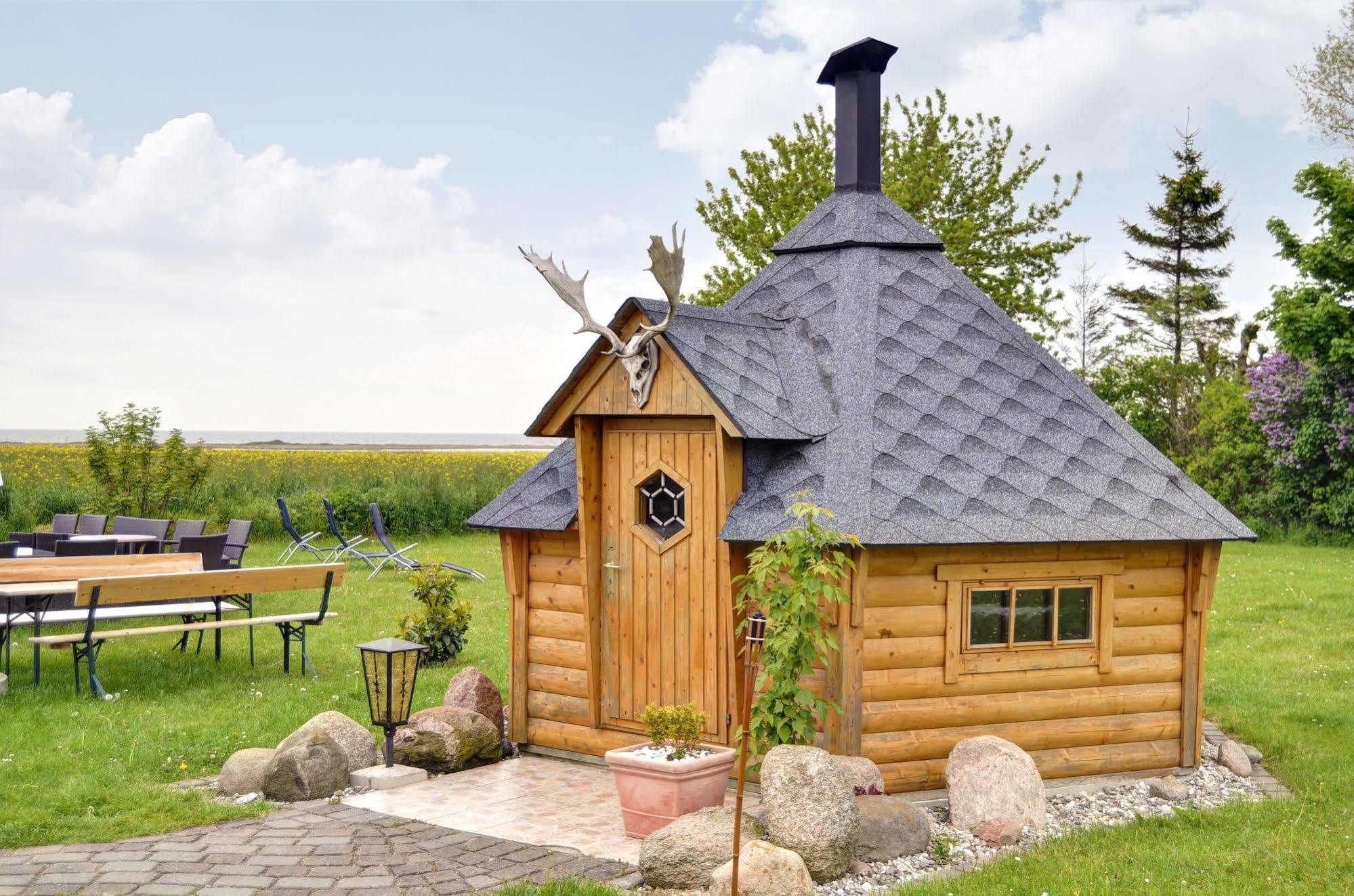 Pension Zum Riedensee Bastorf Buitenkant foto